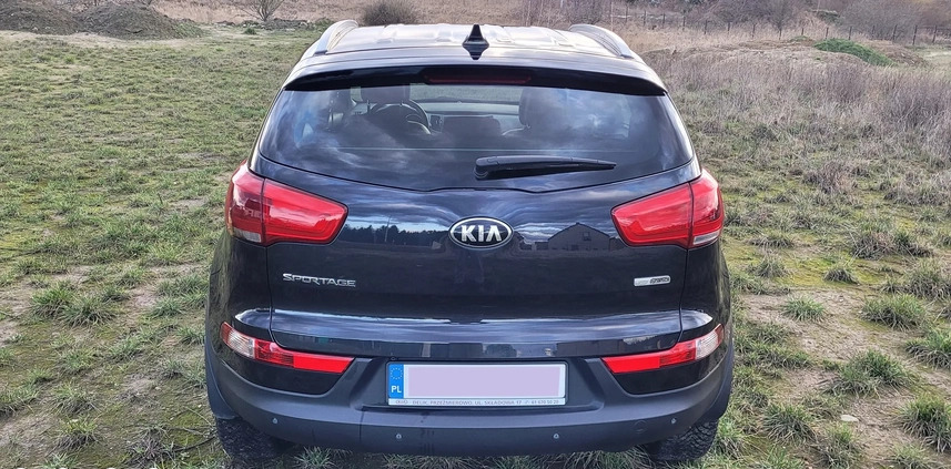 Kia Sportage cena 46999 przebieg: 231000, rok produkcji 2015 z Barlinek małe 352